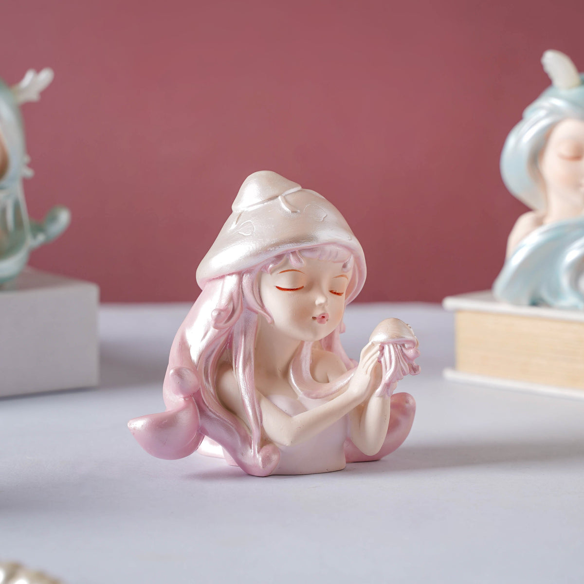 Oceanic Life Décor Showpiece