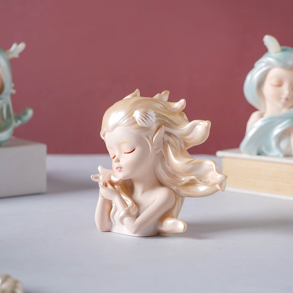 Oceanic Life Décor Showpiece