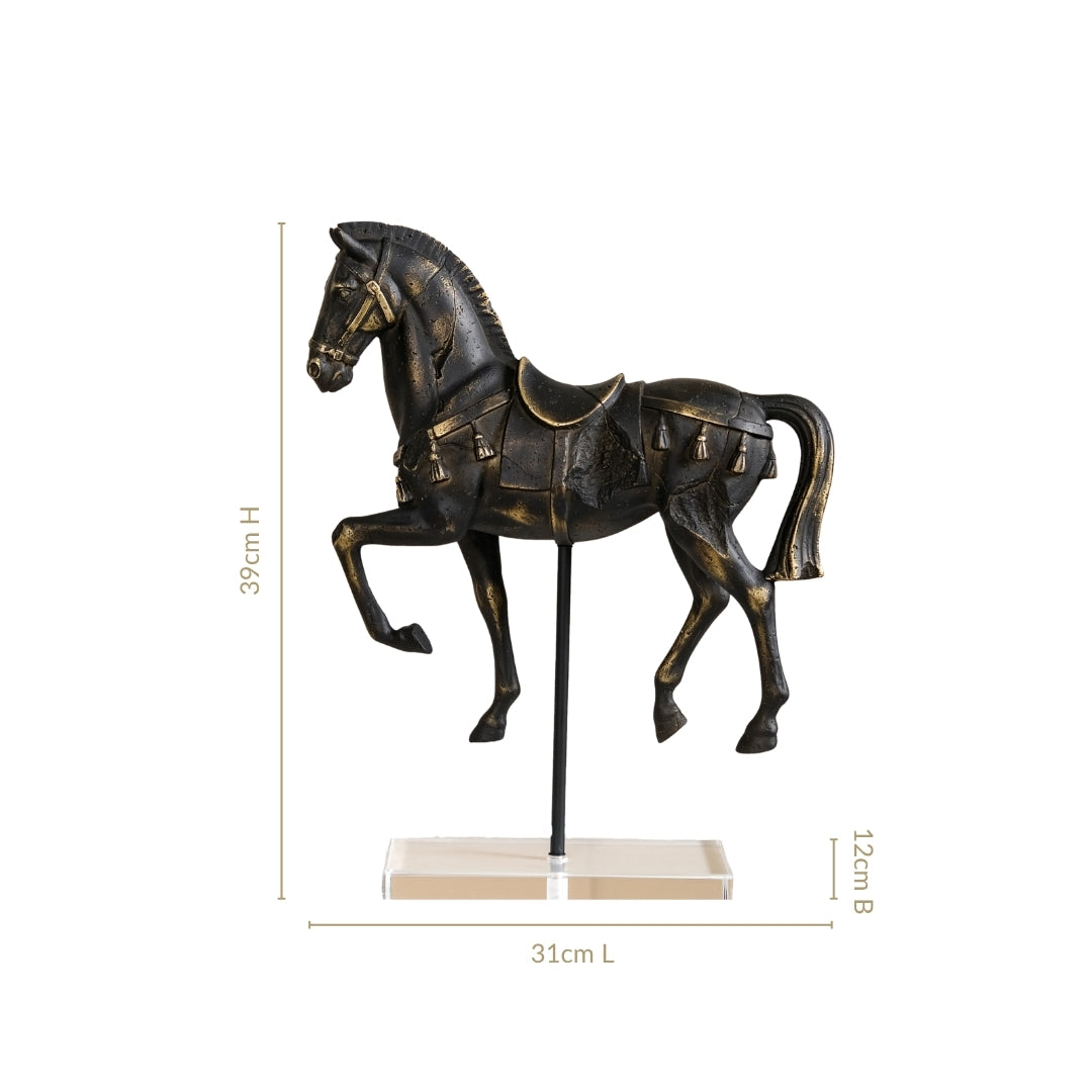 Majestic Horse Trot Showpiece