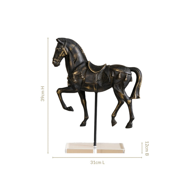 Majestic Horse Trot Showpiece